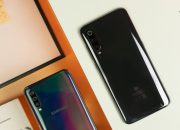 So sánh chi tiết Xiaomi Mi 9 SE và Samsung Galaxy A70